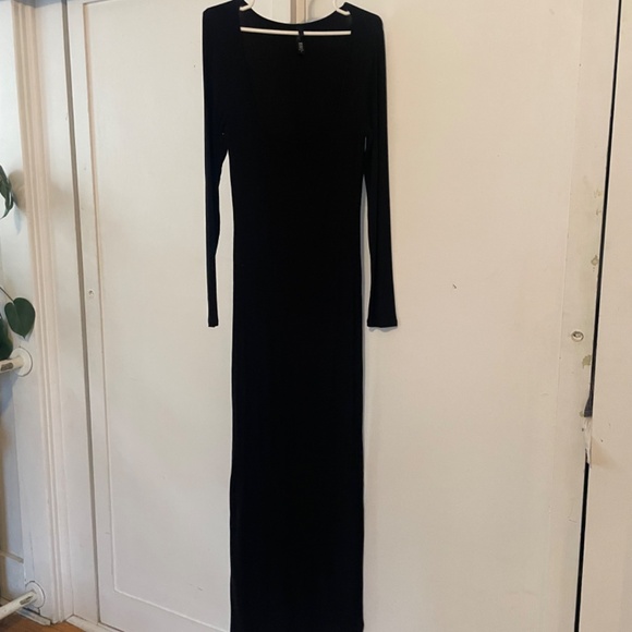 SKIMS soft lounge long sleeve dress ONYX sz L - Picture 3 of 5